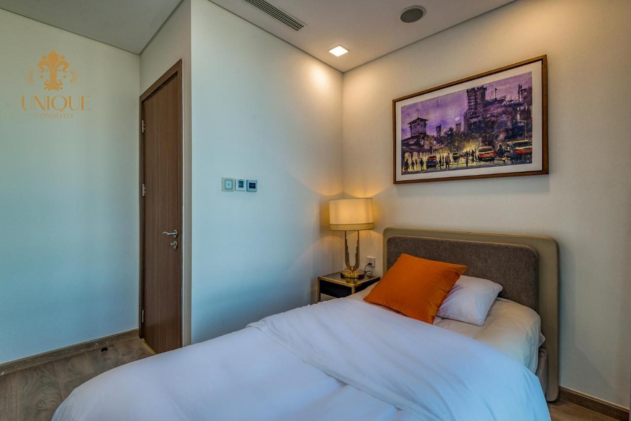 Landmark 81 - Unique Condotel Хошимин Экстерьер фото